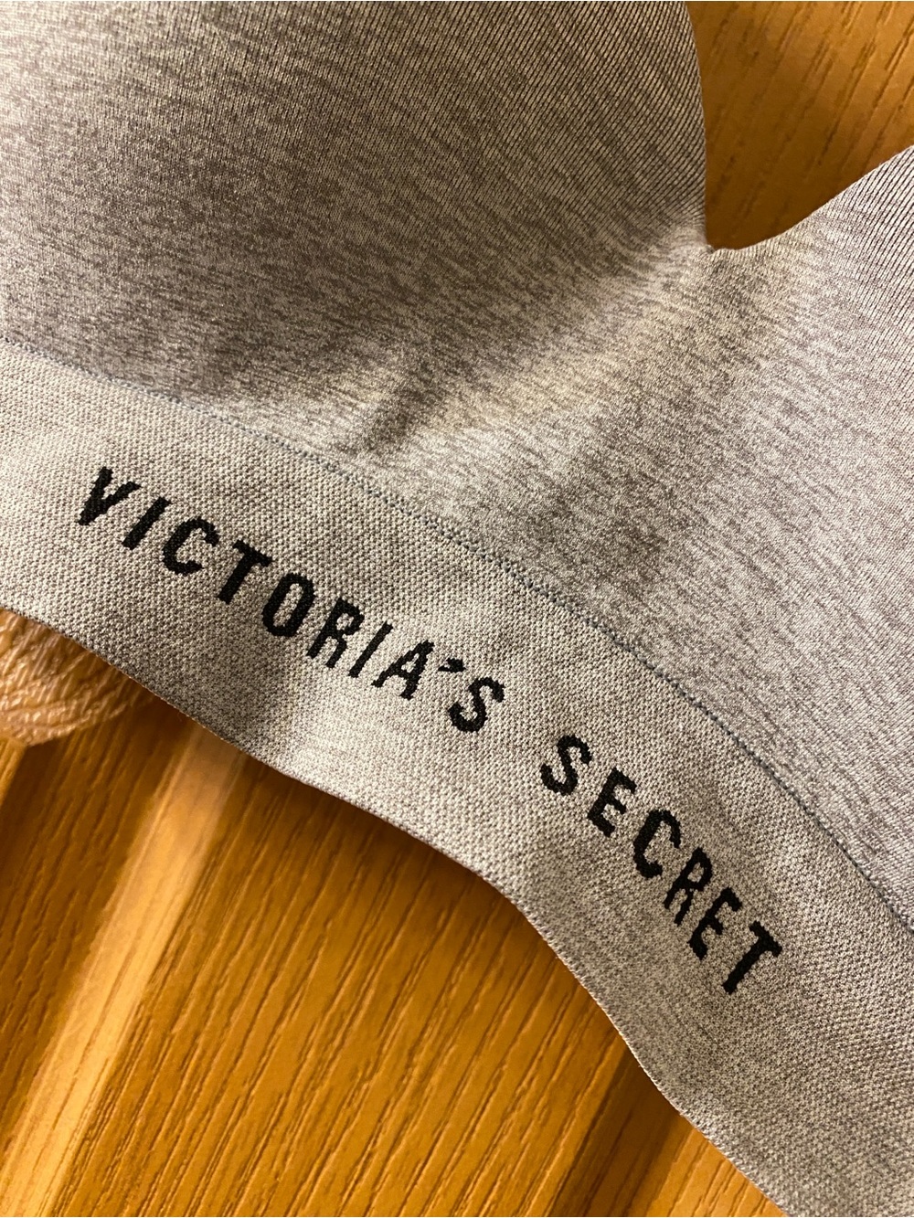 Victoria's Secret Heather Grey Padded Seamless Wireless Bralette - Picture 2 of 6